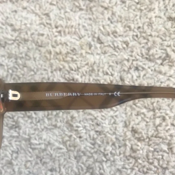 Womens Burberry Sunglasses B 4058-M 3166/13 Signature Plaid Womens Burberry Sunglasses B 4058-M 3166/13 Signature Plaid main image 4